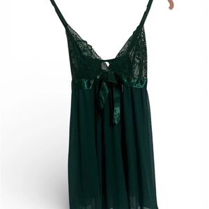 L3 EMERALD GREEN SLIP DRESS LINGERIE- SMALL
